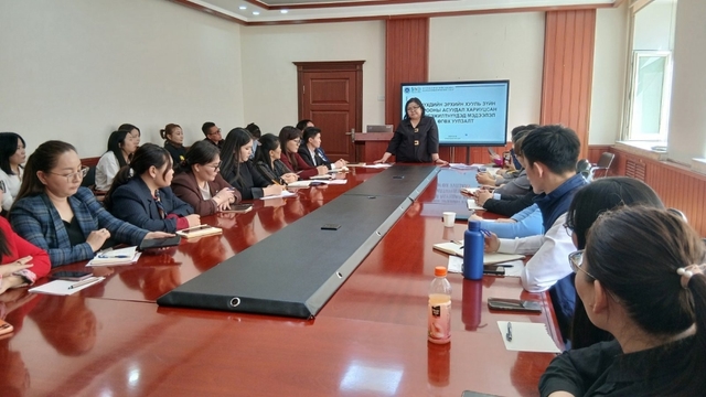 Хүүхдийн эрхийн хууль зүйн хорооны асуудал хариуцсан мэргэжилтнүүдийг мэдээлэл, арга зүйгээр хангах уулзалт боллоо