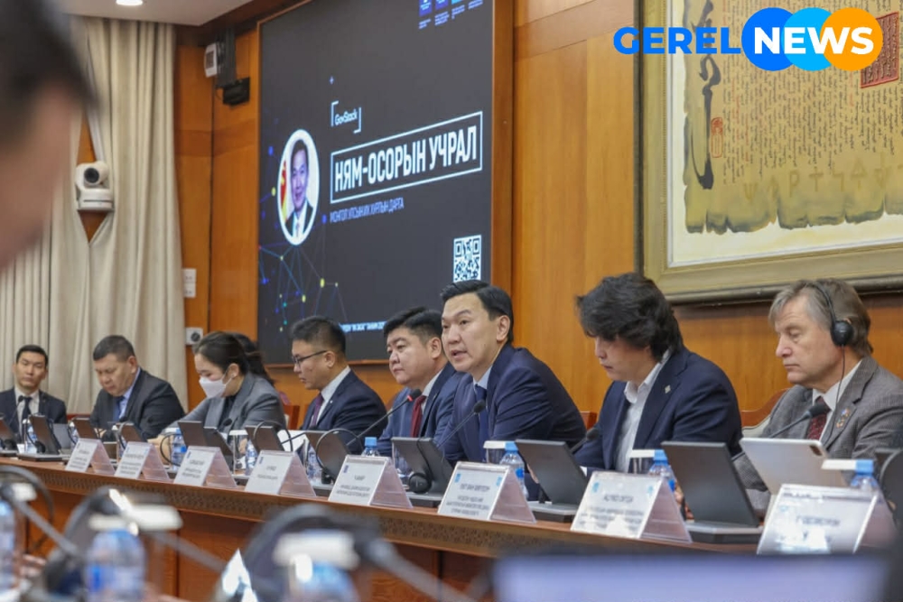 Н.Учрал: Цааснаас цахимд шилжихэд технологоос илүү дүрэм журмын гох дэгээ, хэвшиж тогтсон хуучинсаг хандлага, цаг үеэсээ хоцорсон тогтолцоо гол саад бэрхшээл болж байна
