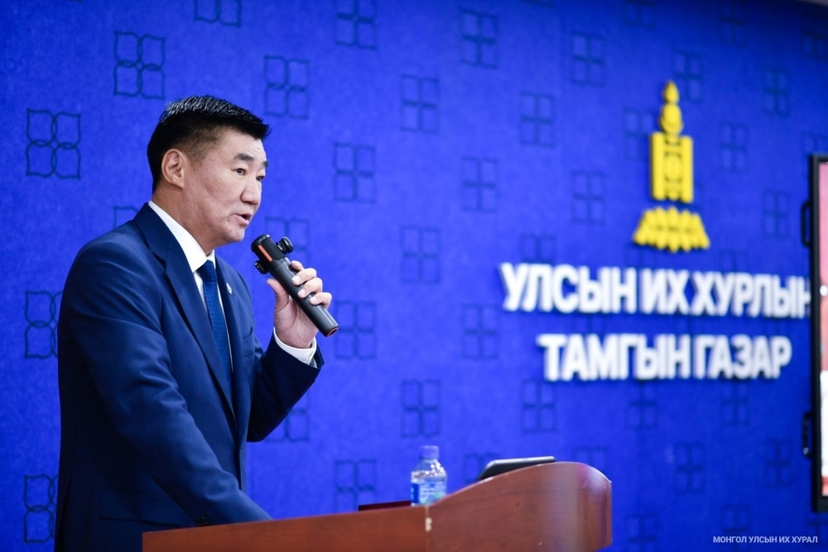 УИХ-ын дарга С.Бямбацогт: ”Сайн парламент”-ыг төлөвшүүлэхэд парламентын сэтгүүлчдийн мэдлэг чадвар, үүрэг оролцоо чухал