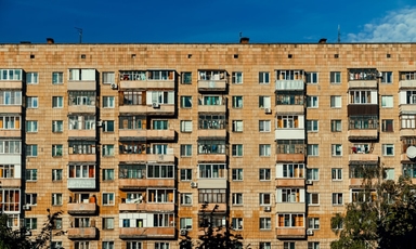 Сүхбаатар дүүрэгт хуучин орон сууцны нэг м.кв талбайн дундаж үнэ 5.92 сая төгрөг байна